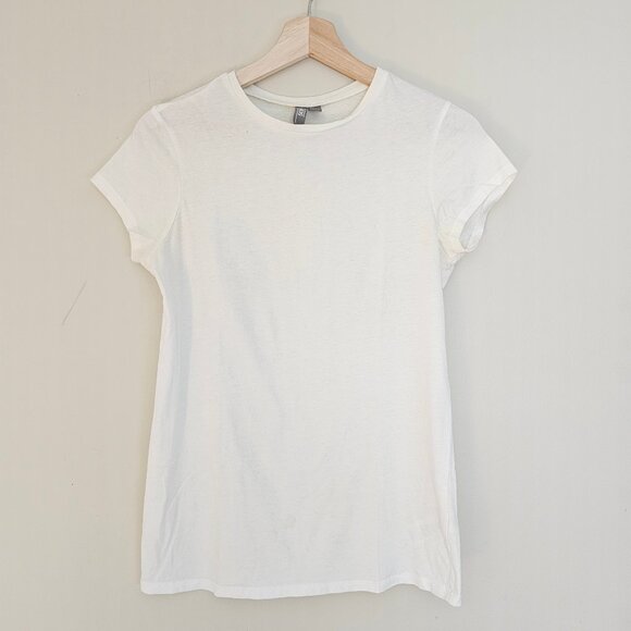 Bundle of 10 Various Tops - Aritzia/Uniqlo/Asos - Picture 9 of 10